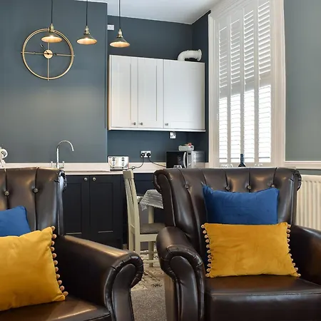 בית נופש Swallows Nest