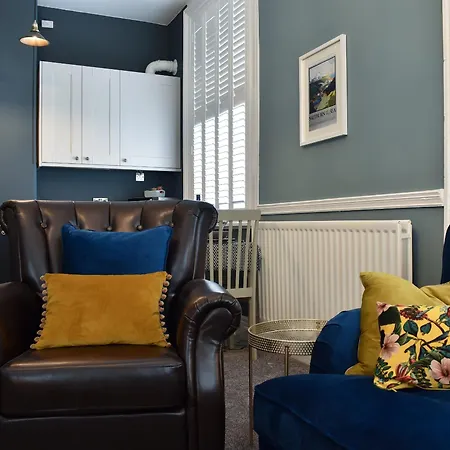 Swallows Nest 度假居 滨海索尔特本