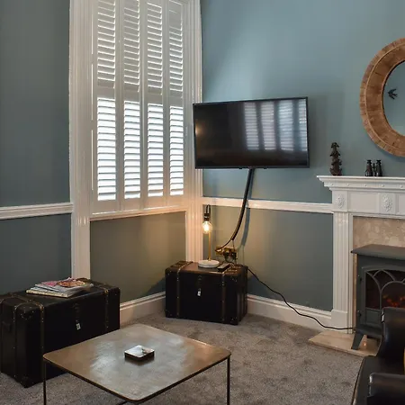 度假居 Swallows Nest